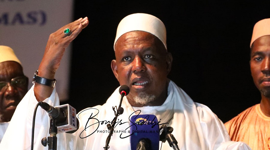 L’opposition lance un appel à l’imam Mahmoud Dicko pour sauver le Mali des mains des putschistes
