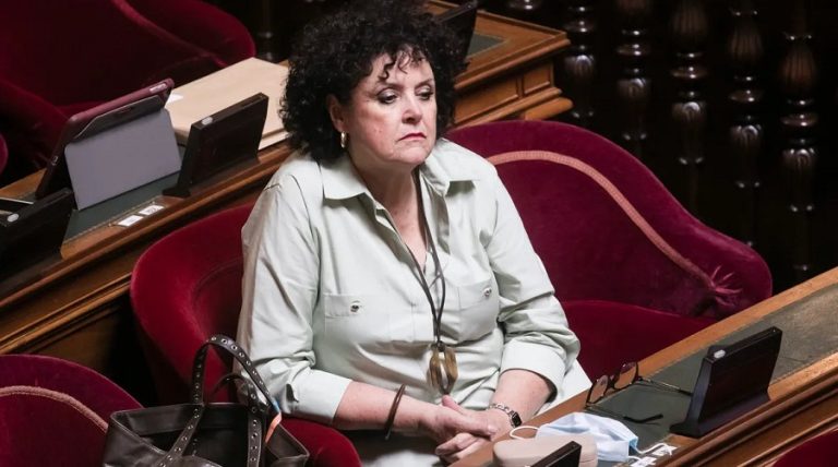 Les acolytes de Retailleau devraient s’occuper des enfants français contraints de subir l’abstinence alimentaire